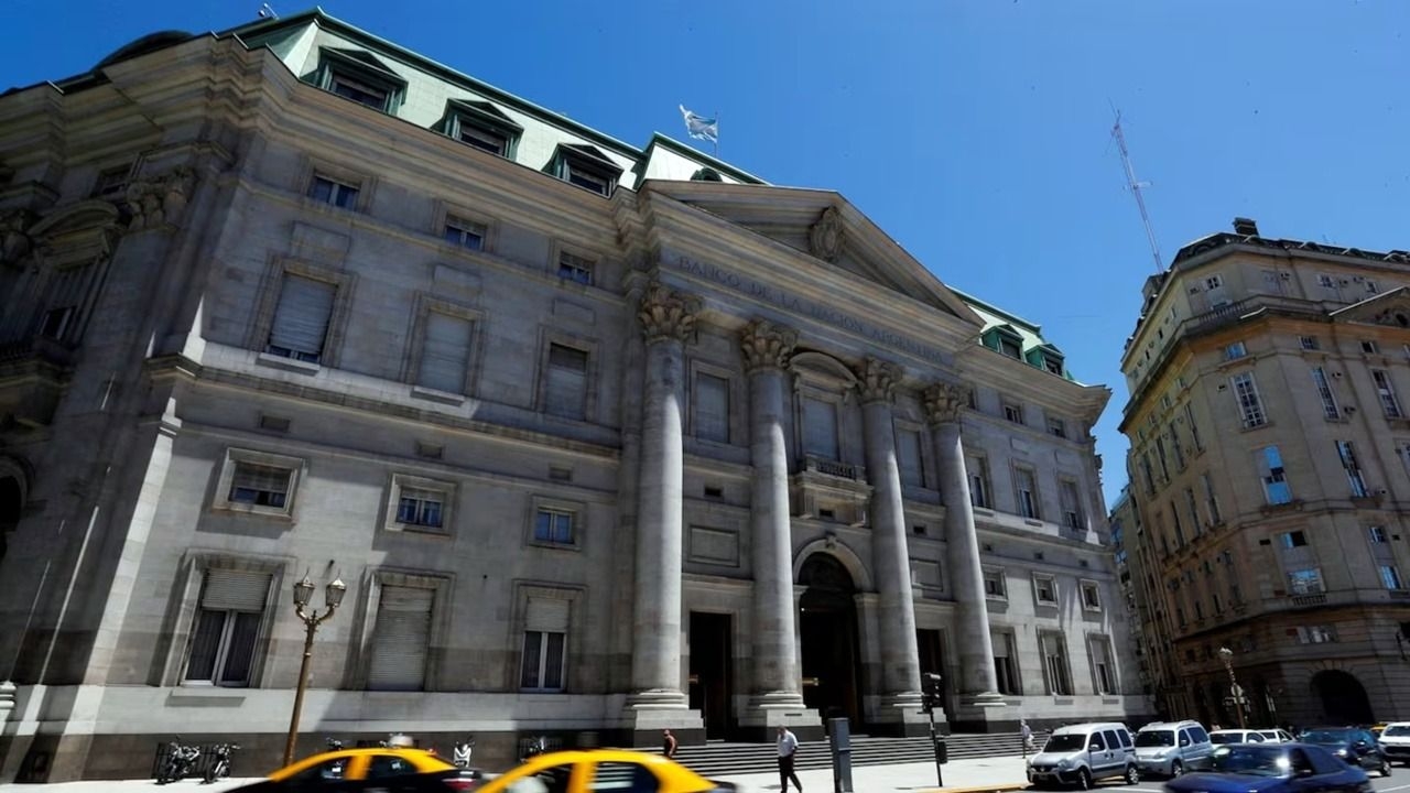 Banco Nación vuelve al mercado tras 30 años y sale a captar hasta US$1.500M