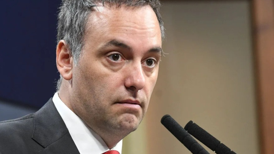 Caso Adorni: investigan millonaria compra de muebles en efectivo