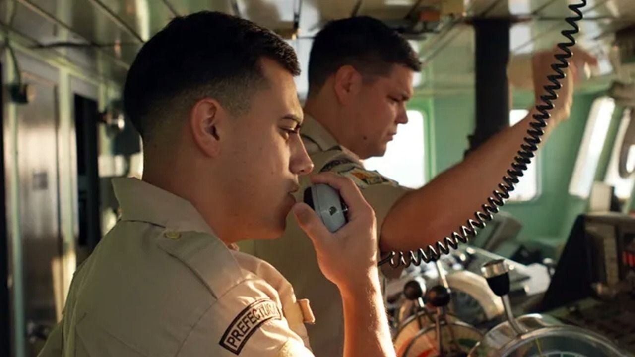  Autorizaron la entrada de 140 buques extranjeros en el mar argentino pero sin pescar