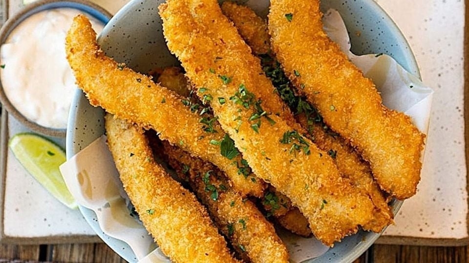 El secreto andaluz para lograr el pescado frito más crujiente