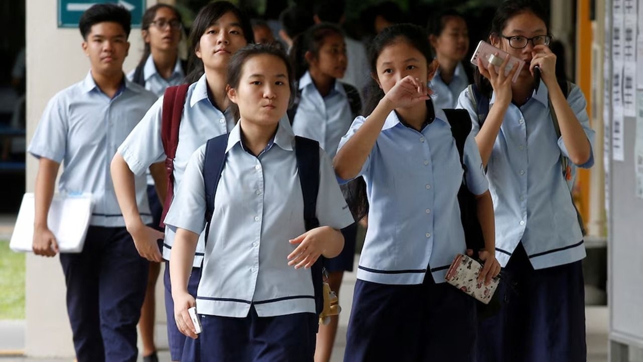 Singapur permitirá azotes a alumnos desde los 9 años para combatir bullying