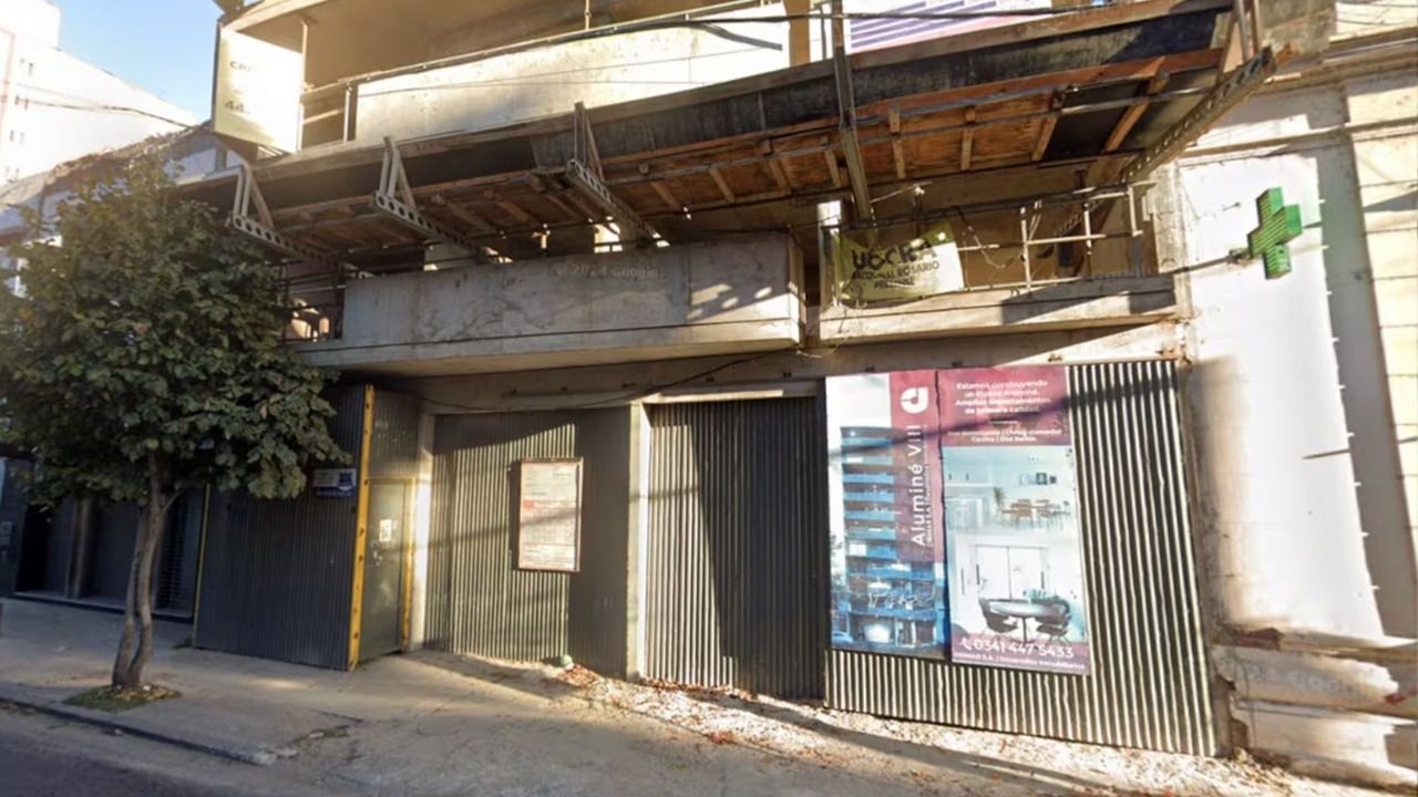 Un obrero murió al caer por el hueco de un ascensor en un edificio en construcción