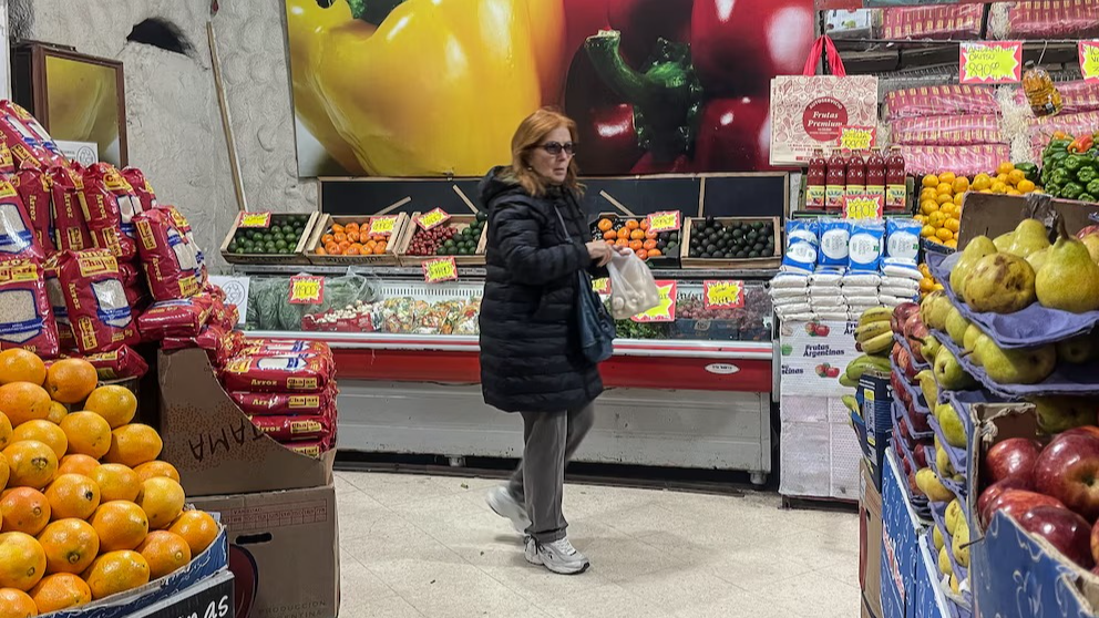 Consultoras prevén una baja de la inflación en abril