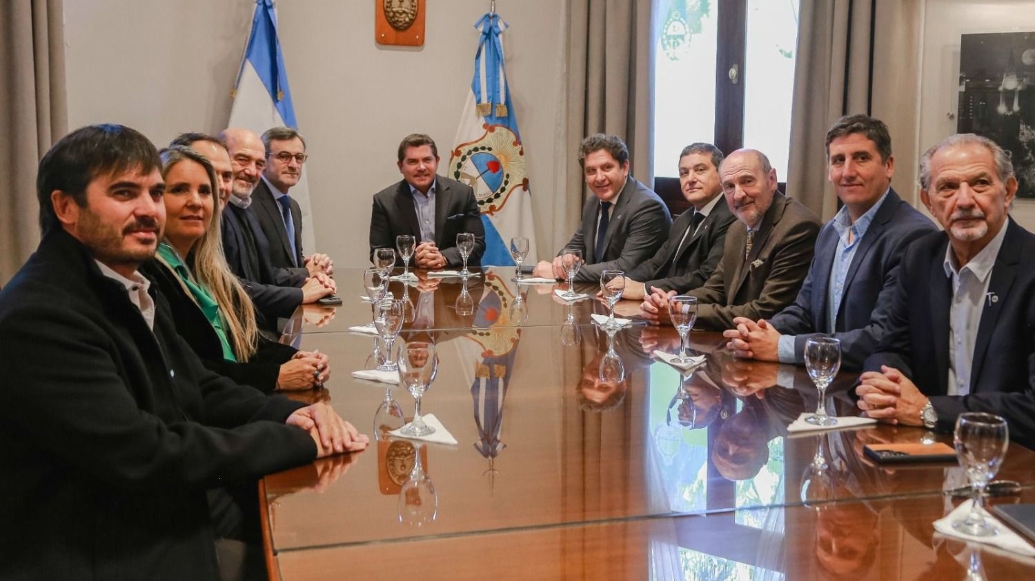 Orrego recibió al presidente de la UIA y habló de inversiones