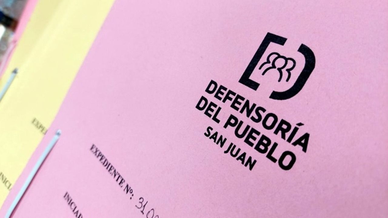 Defensoría del Pueblo recibió un 118% más de denuncias y salud lidera las quejas