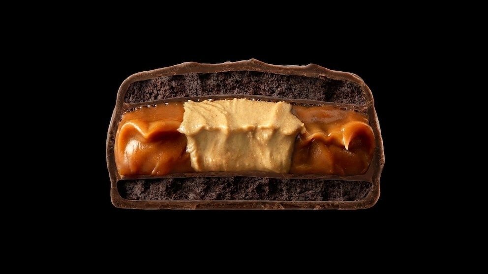 Arcor lanzó GOAT extraindulguente, el alfajor con corazón de Bon o Bon
