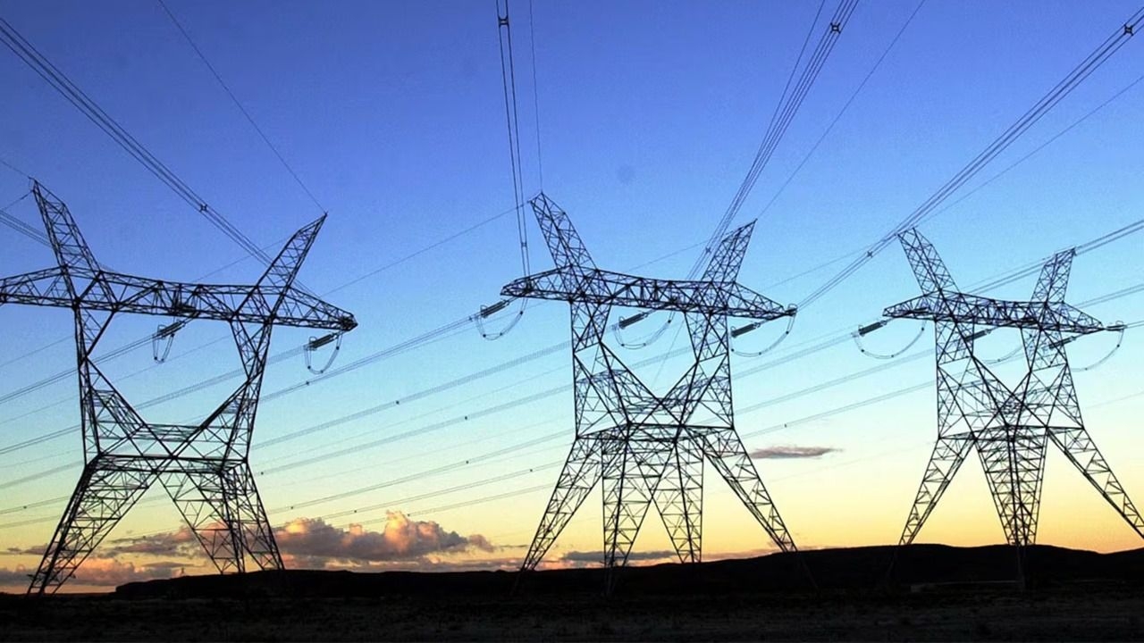 El Gobierno privatizó la mayor transportadora de electricidad del país por US$356 millones