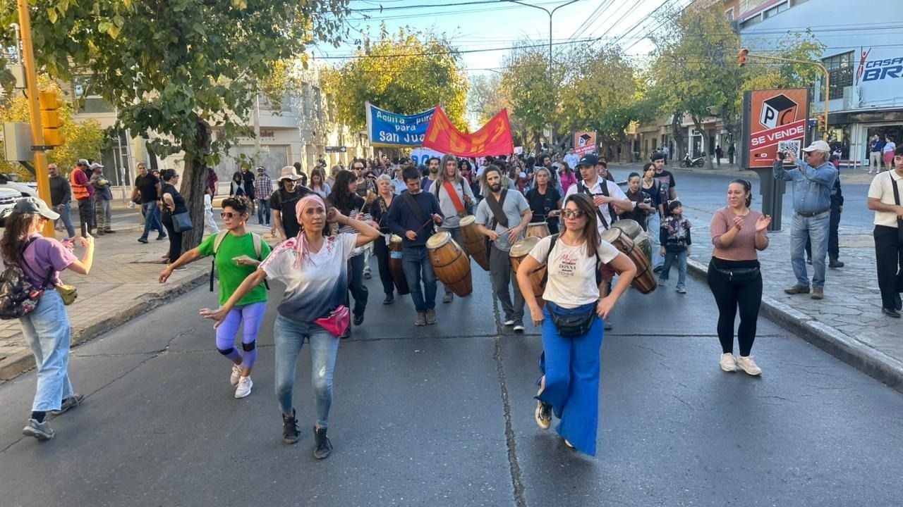 Contundente mensaje por el sostenimiento de la educación pública en San Juan