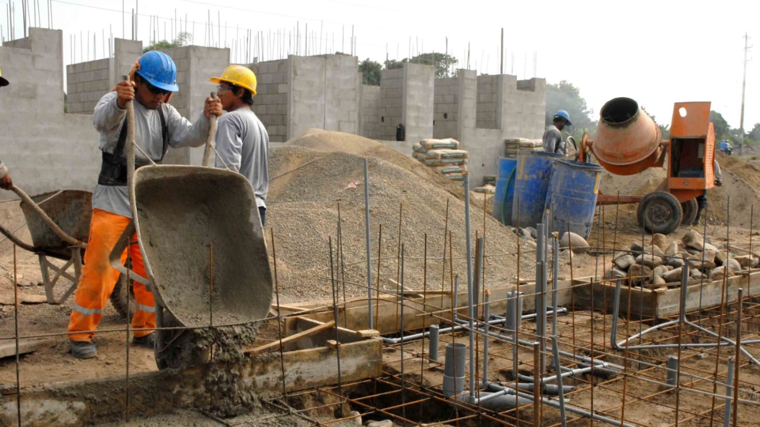 Repuntó la venta de materiales para la construcción, pero cayó frente a 2025