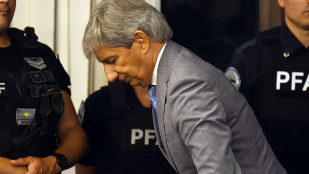Un exjuez federal apeló su condena de 18 años por corrupción