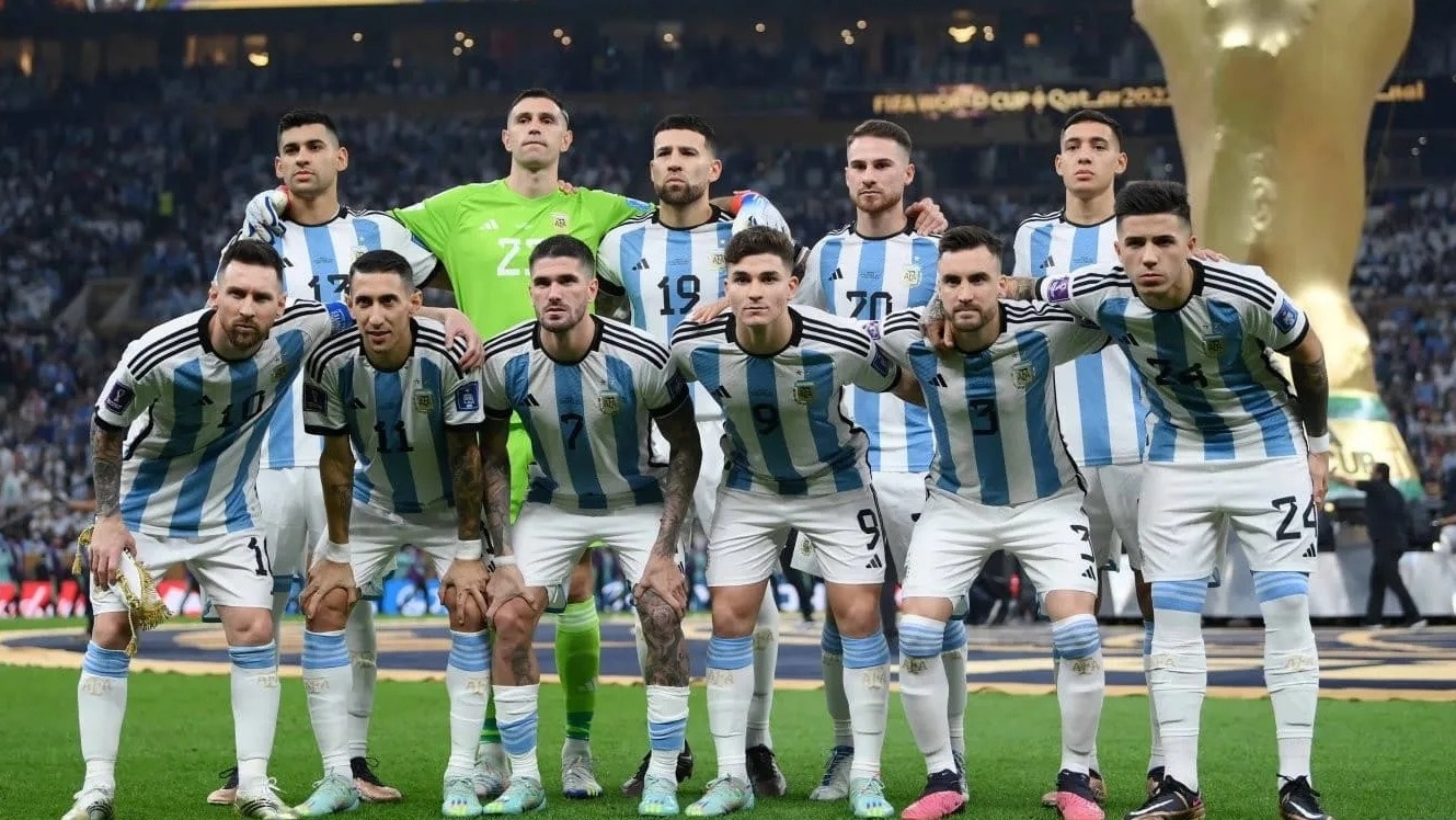 Junto a Messi, quiénes son los nuevos líderes de la Selección Argentina