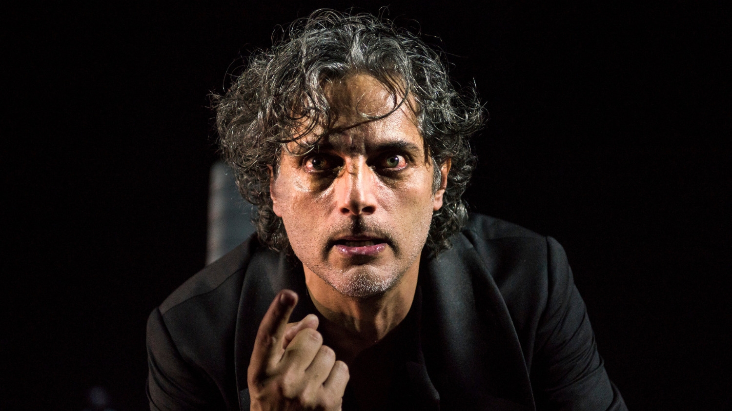 Joaquín Furriel presenta en el Teatro del Bicentenario una obra sobre Ricardo III