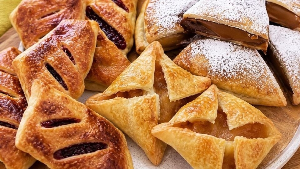Cómo hacer facturas caseras con tapas de empanadas muy fácil