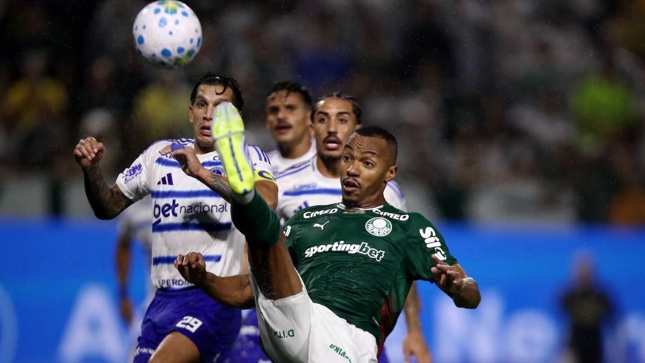 La decisión del DT de Cruzeiro antes del duelo con Boca