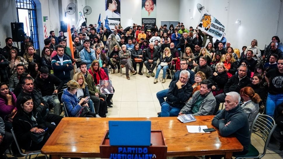 Tristeza y lágrimas en el PJ de San Juan tras la condena Cristina
