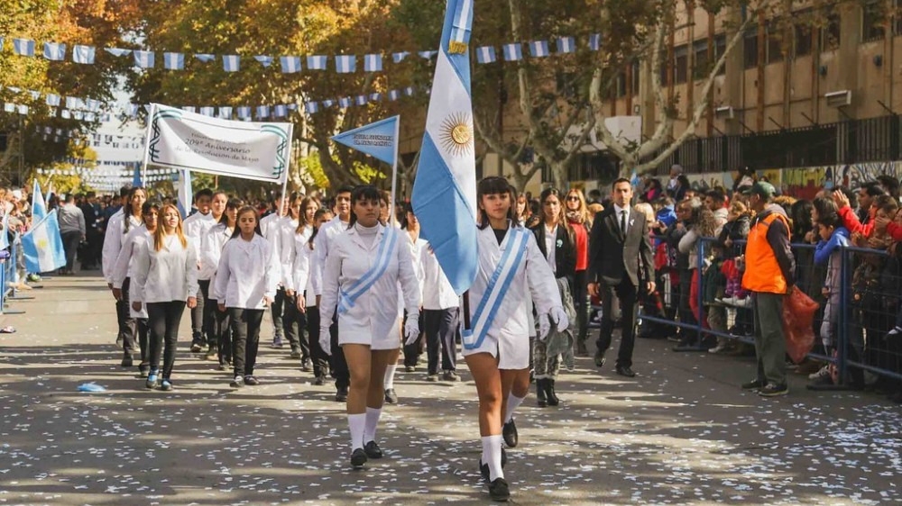 Con más de 2.000 estudiantes, San Juan celebrará el 25 de Mayo en avenida Ignacio de la Roza