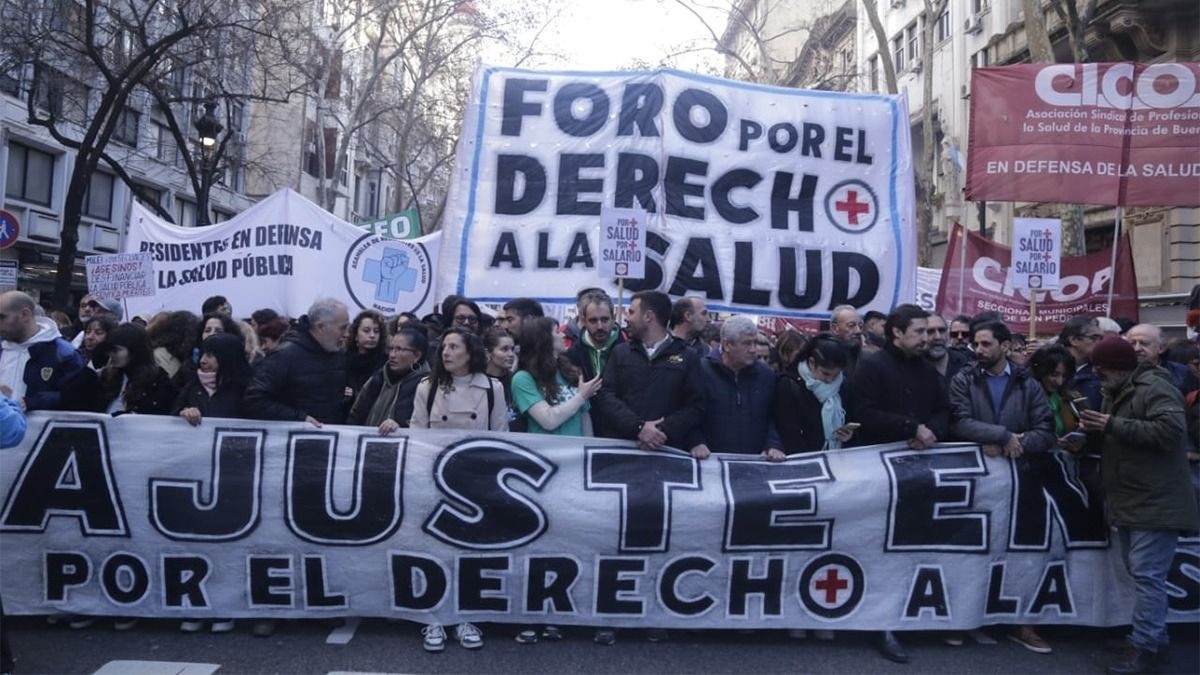 Trabajadores y gremios van a la Marcha Federal de la Salud Pública 