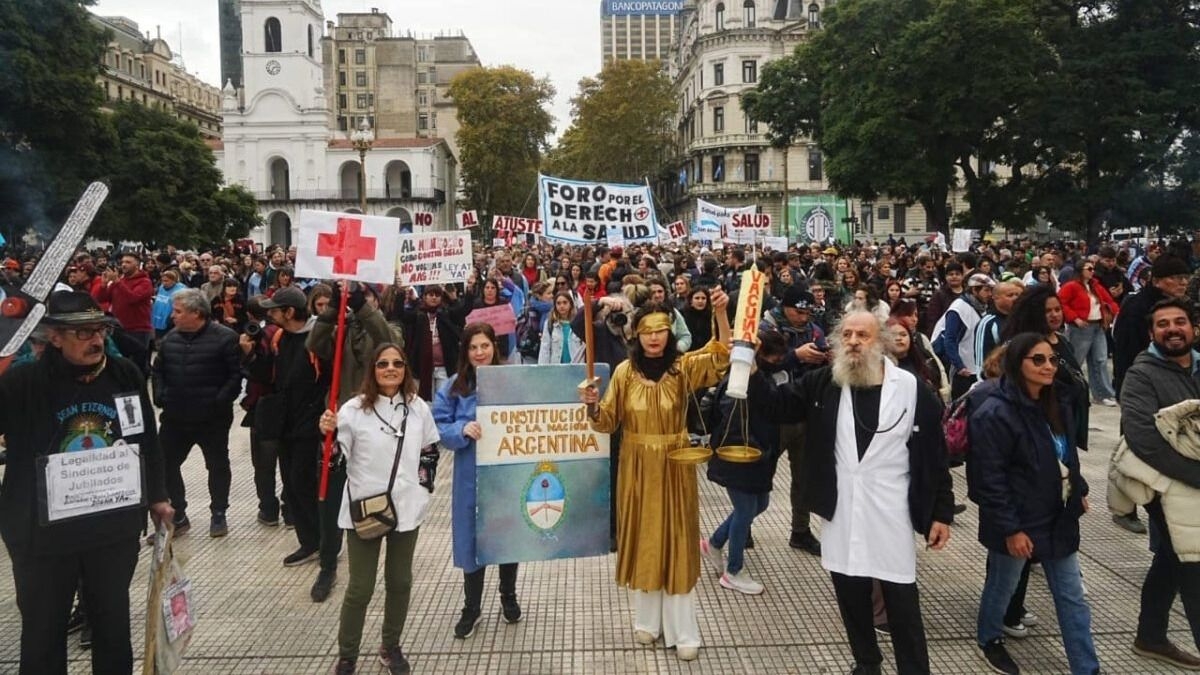 60 mil personas manifestaron por el derecho a la salud 
