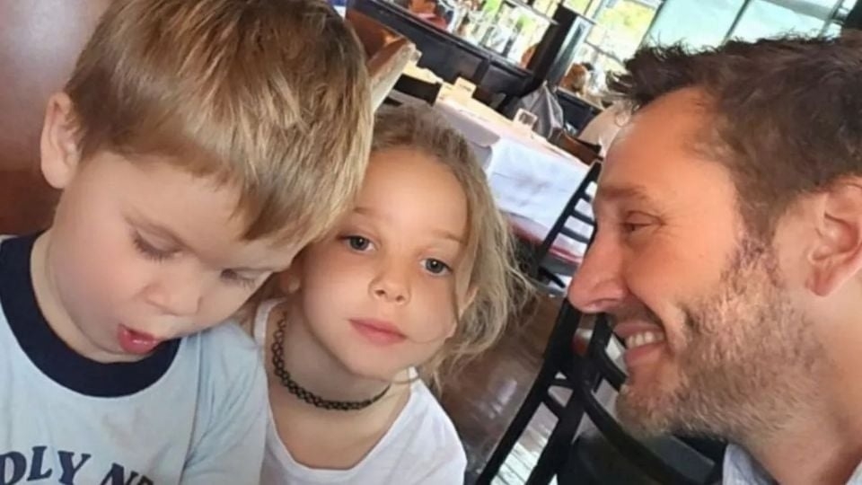 Vicuña reveló si la China Suárez abandonó a sus hijos en Turquía