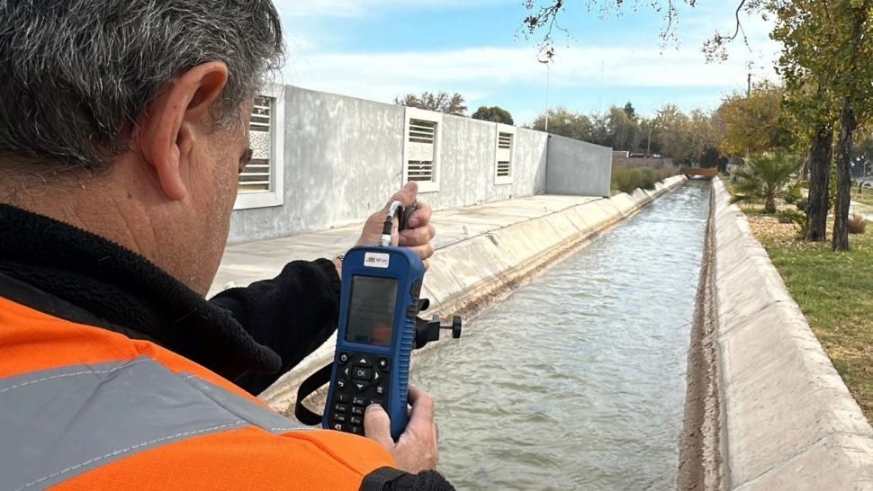 Hidráulica incorpora tecnología para medir el agua en los canales