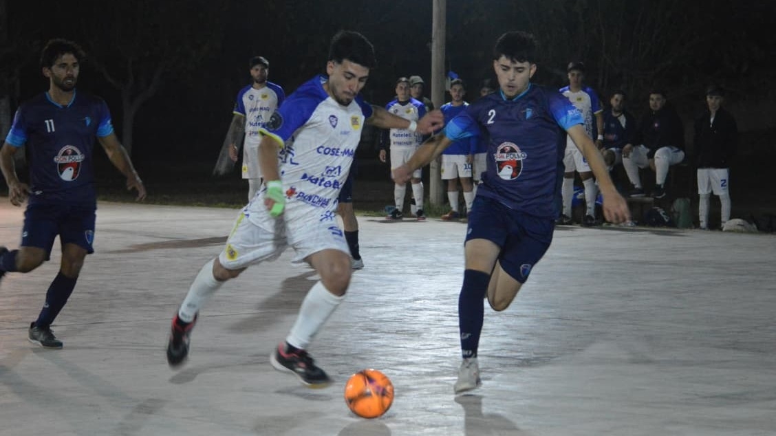 Cuatro equipos sacaron ventaja en la ida de los cuartos del futsal local
