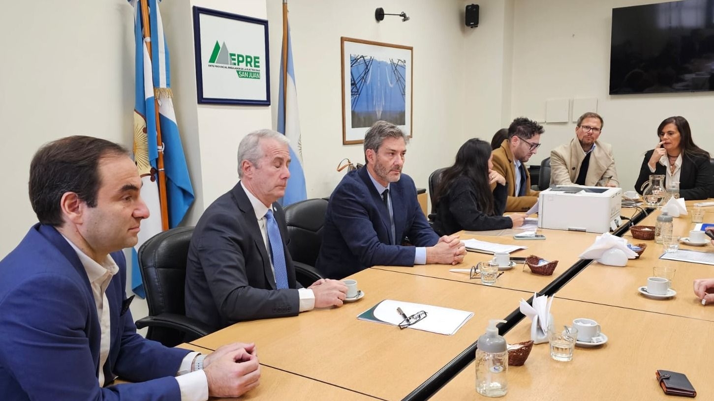 Naturgy renueva su periodo de gestión eléctrica hasta 2036