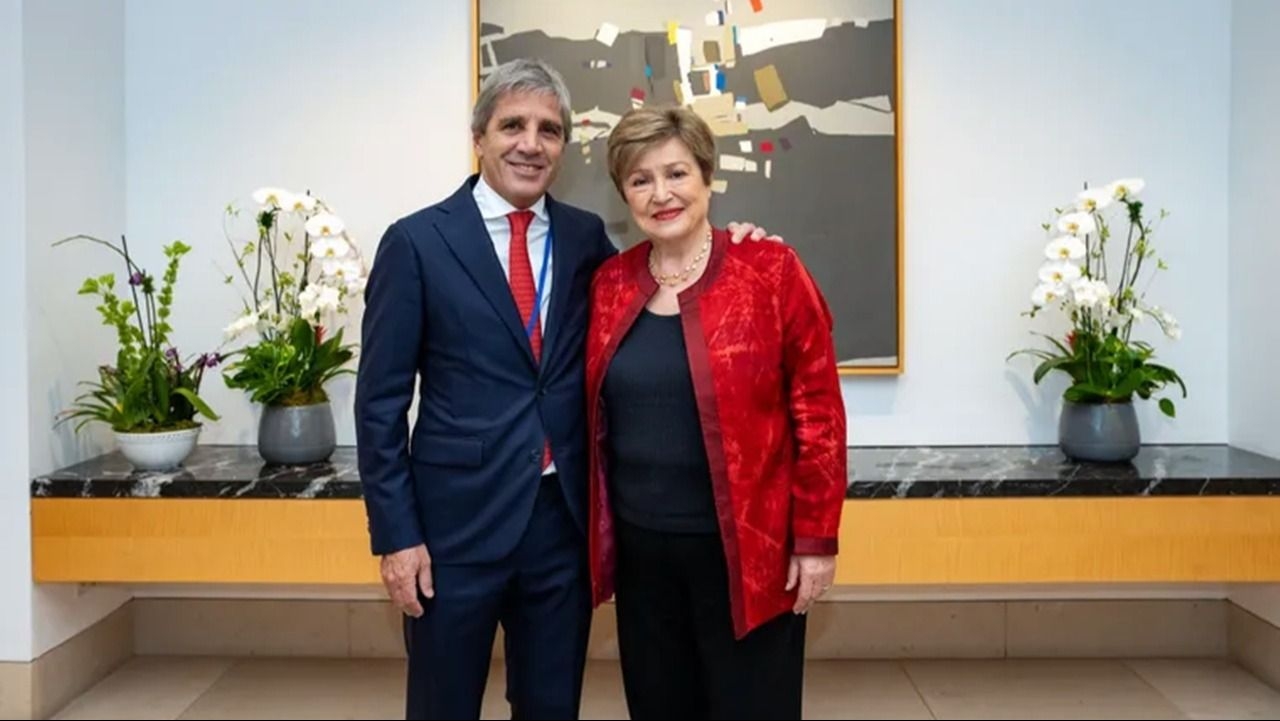 El FMI define hoy un nuevo giro de US$1000 millones para Argentina