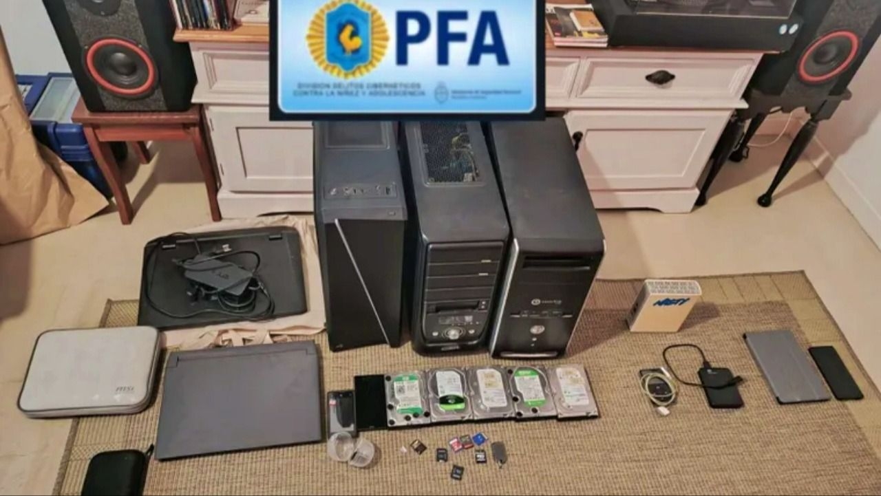 Megaoperativo por distribución de material de abuso infantil en Argentina