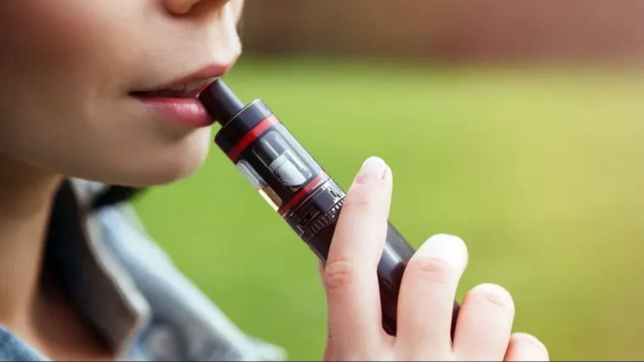Impulsan una ley para prohibir la venta de vapeadores en Buenos Aires