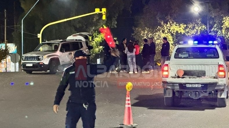 Dos camionetas chocaron y una terminó dada vuelta en plena ruta