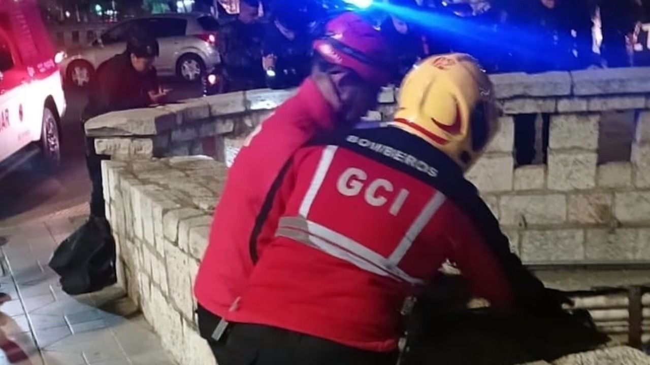  Un hincha de Belgrano cayó al vacío durante los festejos