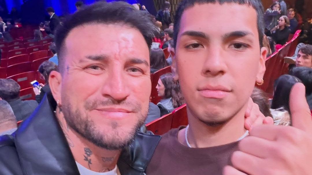 Omega representó a San Juan en los Premios Gardel y Hugo Flores expresó su emoción
