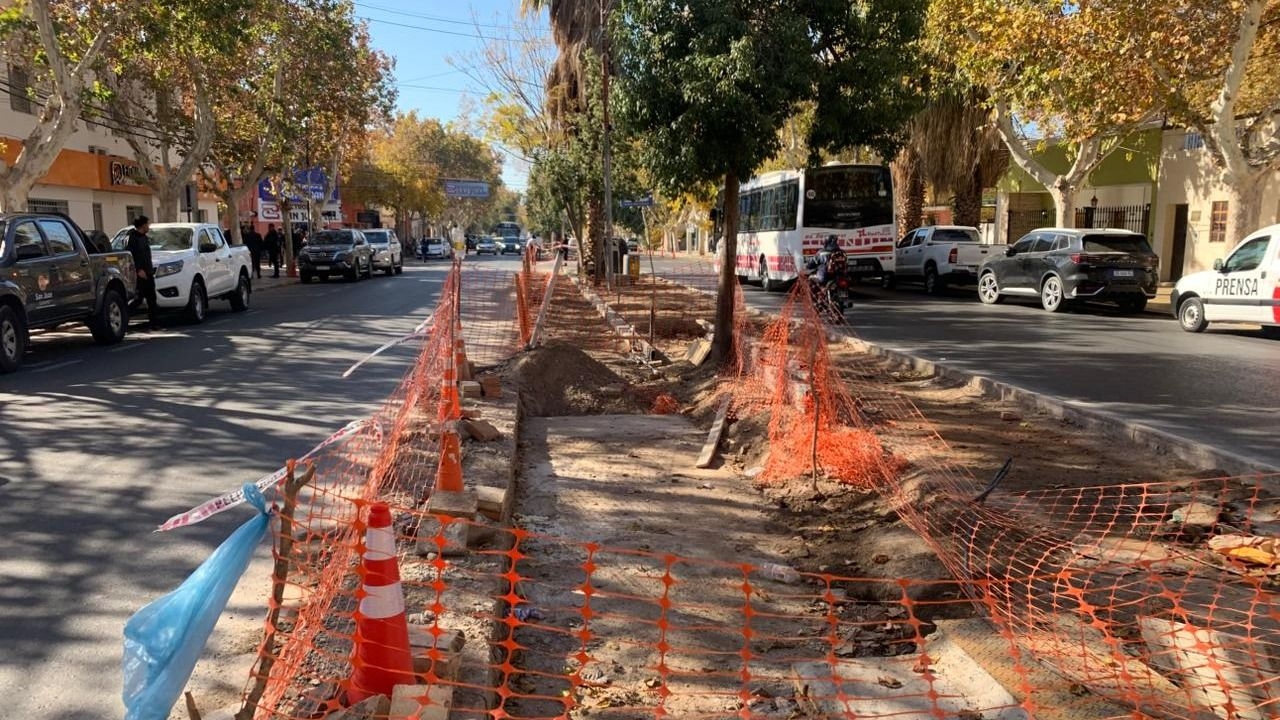 Avanza la construcción de la ciclovía en avenida Córdoba y en agosto estaría lista