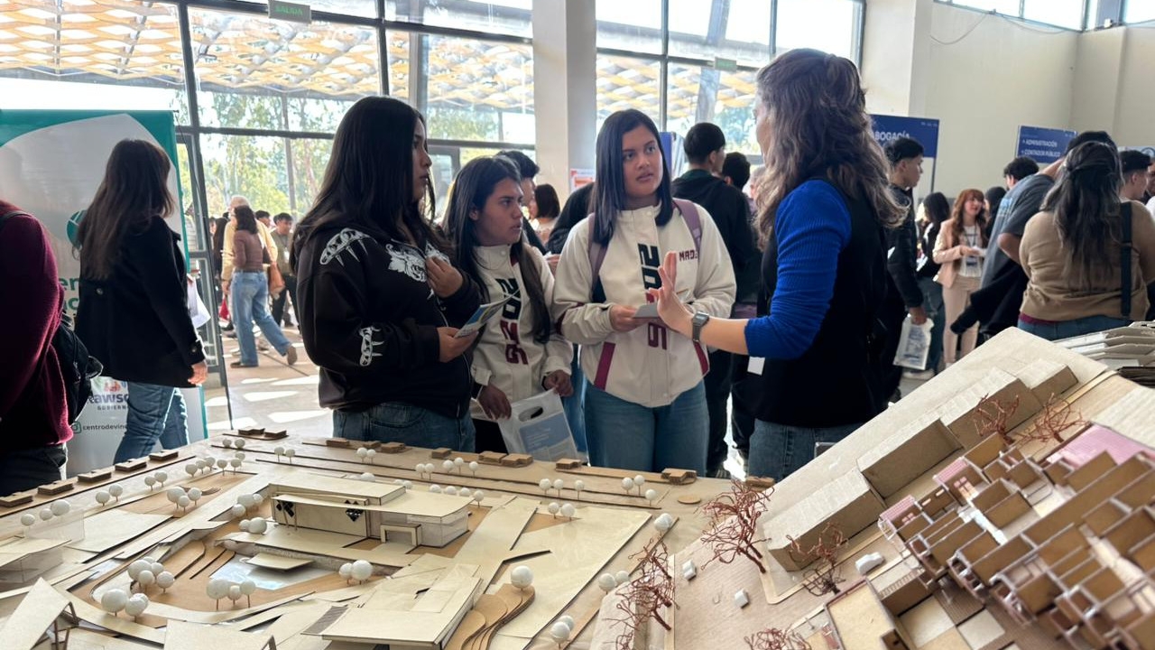 Miles de jóvenes participaron de la Expo Educativa y Universidad Abierta de la UNSJ