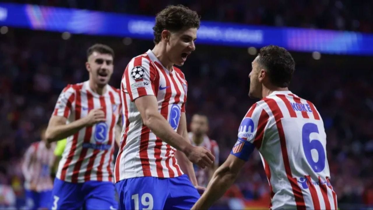 Barcelona ofertó 70 millones de euros por Julián Álvarez y Atlético respondió
