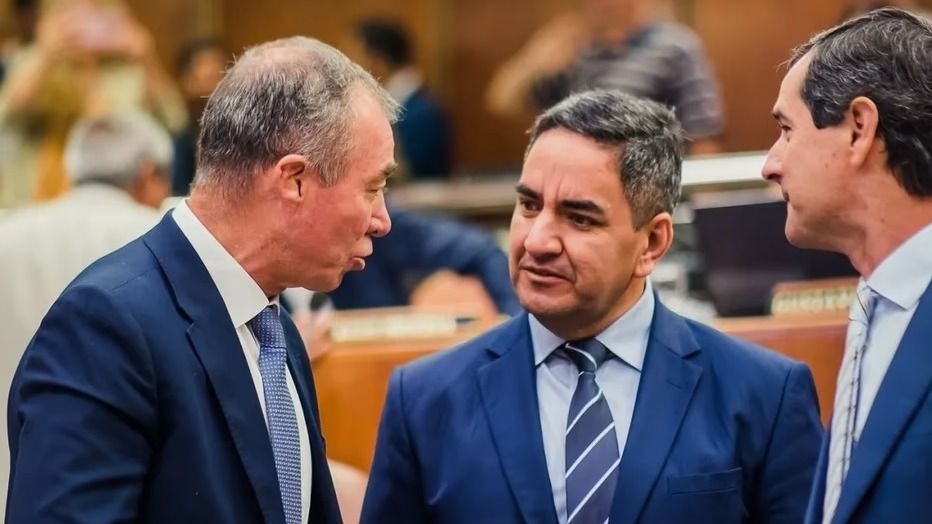 Internas abiertas y no obligatorias, el proyecto del oficialismo para votar en 2027