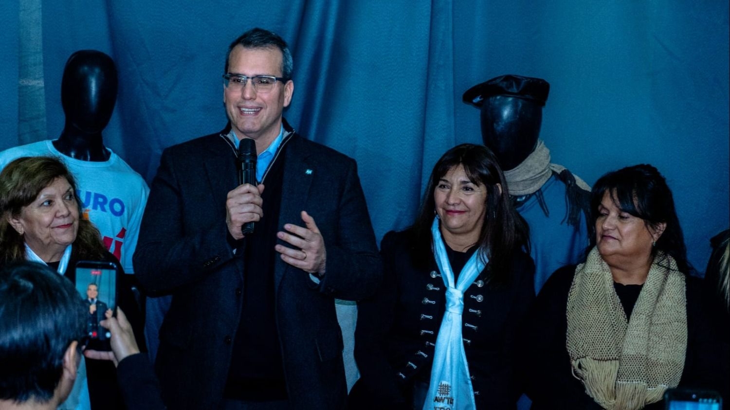   Puesta en marcha de "Rawtex+Trabajo" para el desarrollo de la economía popular  