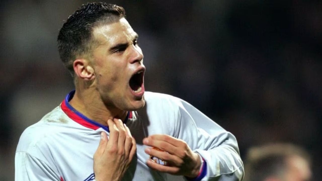 Murió un exfutbolista de la selección de Francia cuando iba camino a jugar un partido