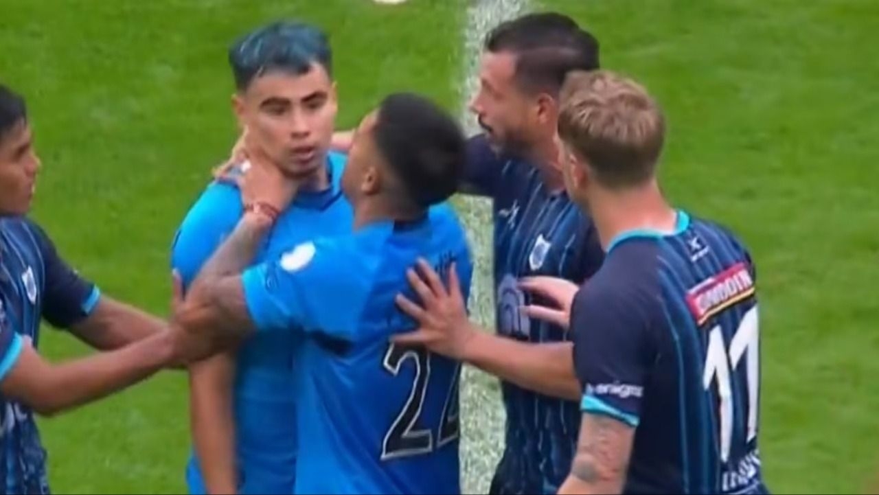 Un jugador de Belgrano se descompensó en pleno partido