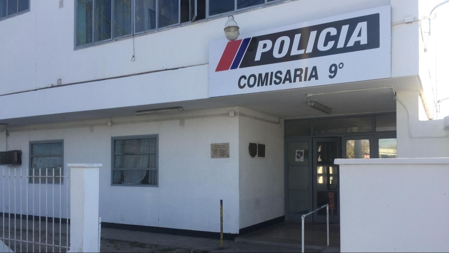 Clausuraron una fiesta clandestina con 100 menores y mucho alcohol