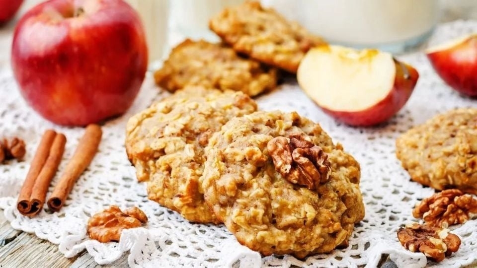 Tres opciones de galletitas con fruta para disfrutar en casa