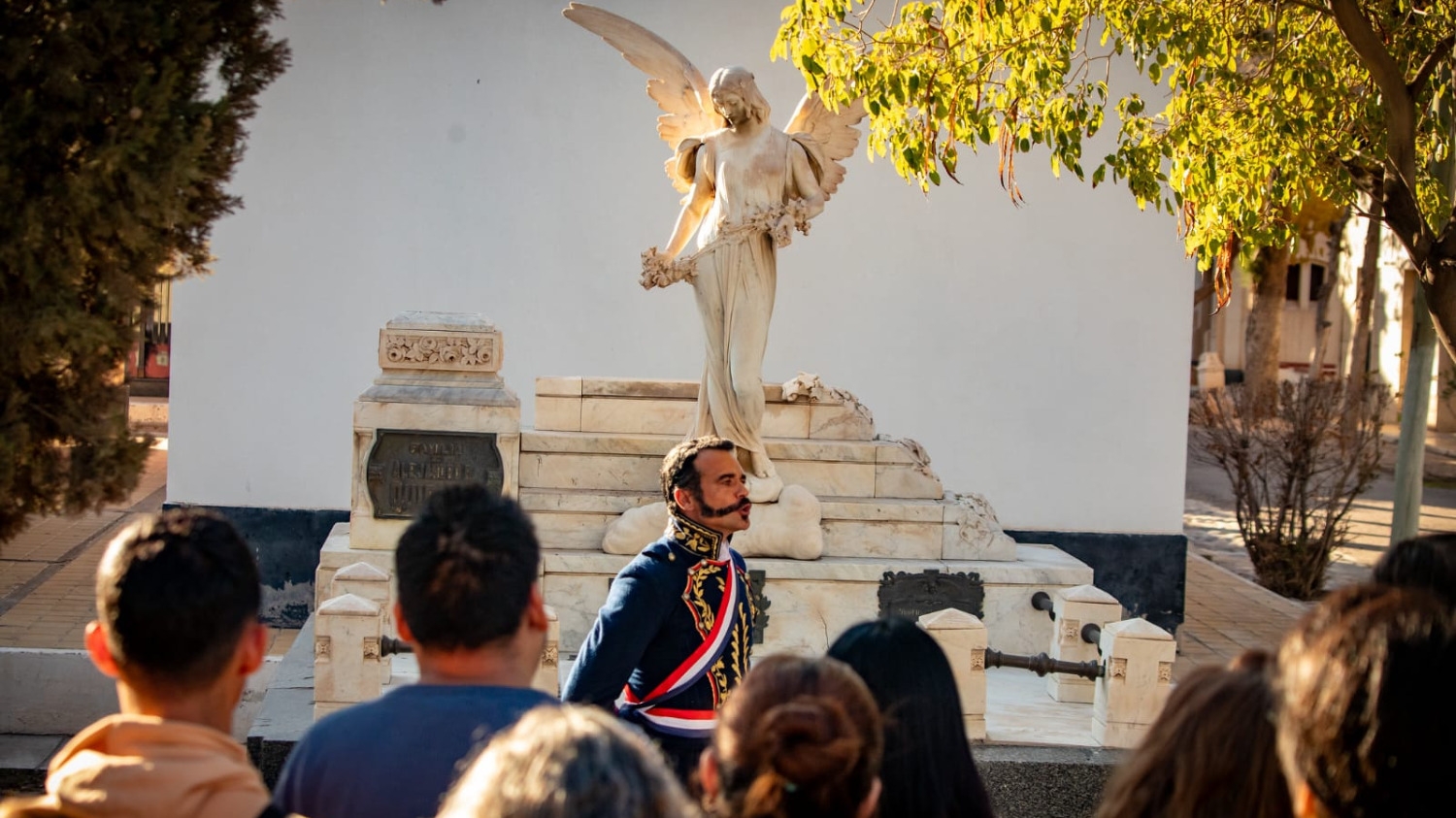 El Necroturismo Teatralizado agotó todas sus funciones en San Juan