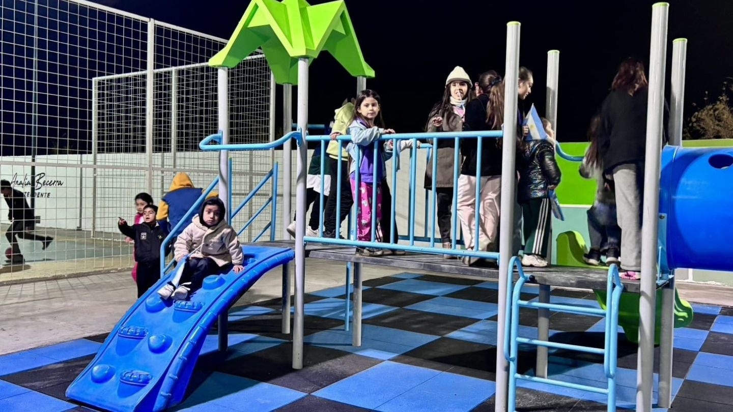 Vecinos de El Portal ya disfrutan de un nuevo espacio verde en San Martín