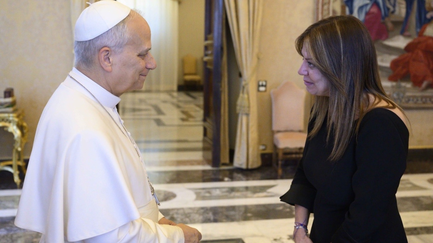 Sandra Pettovello fue recibida por el papa León XIV durante su visita al Vaticano