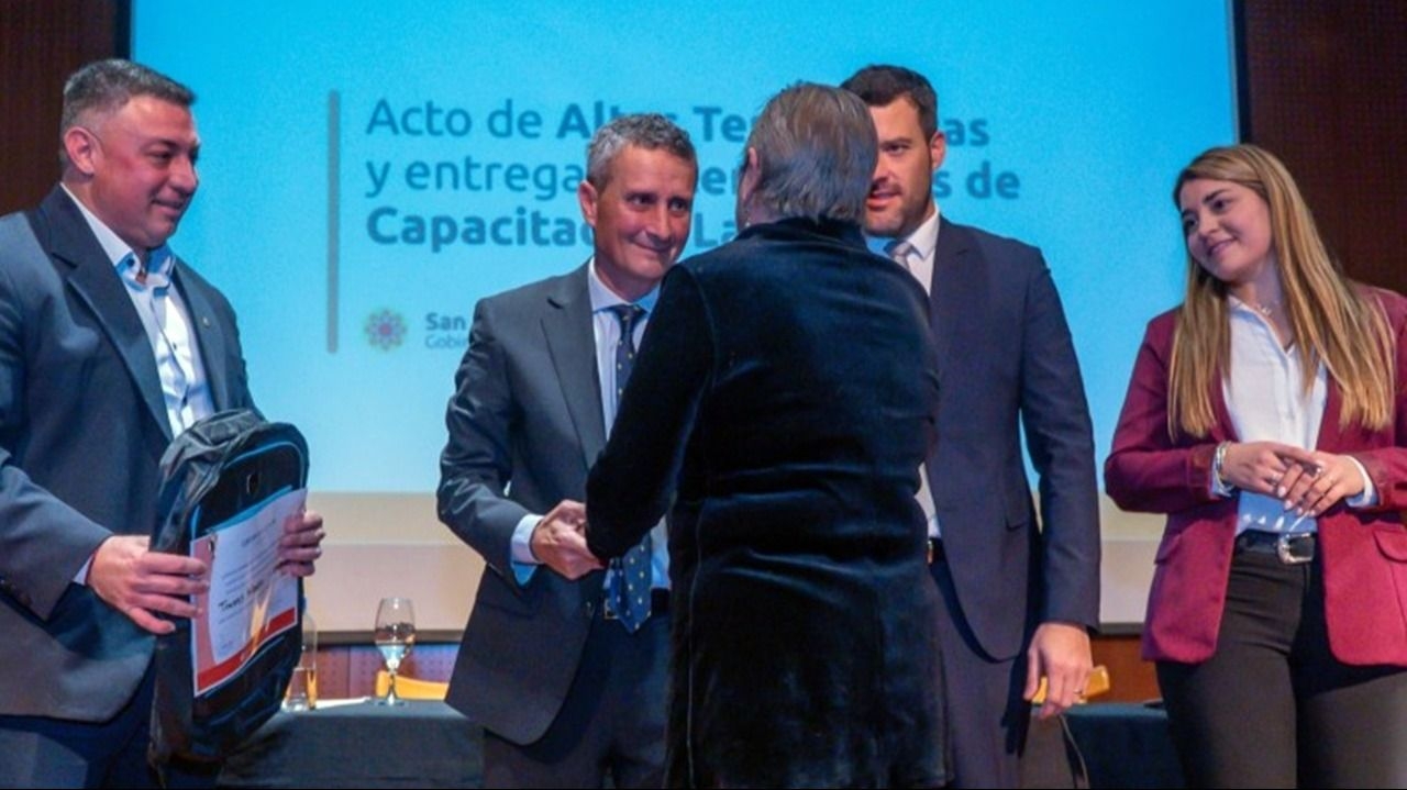 40 personas recibieron el alta y certificación laboral tras superar el consumo problemático