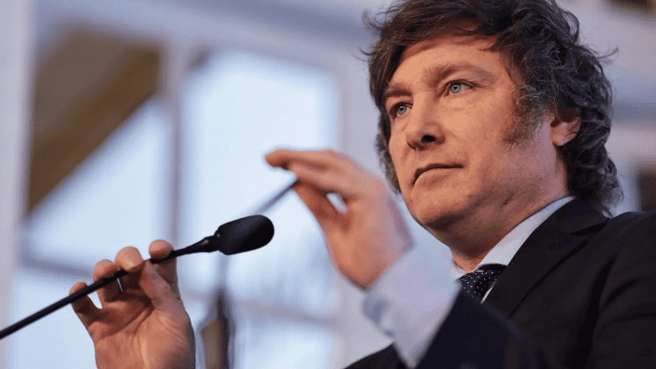Milei apoyó el retiro del pliego de Michelli por su vínculo con un periodista