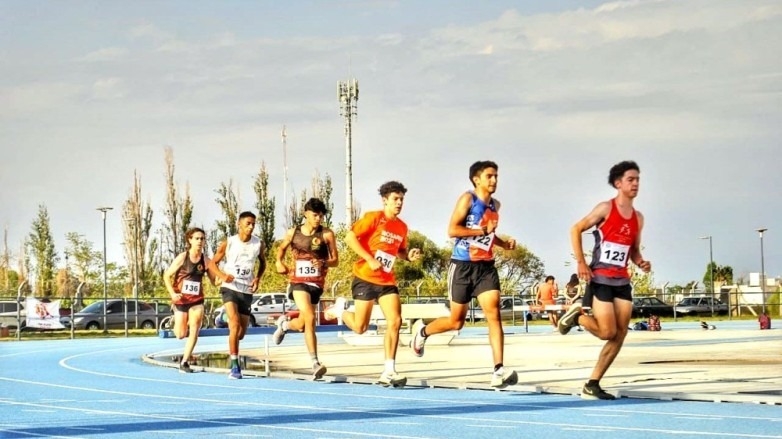 Más de 100 atletas confirmados para el torneo regional de atletismo en San Juan