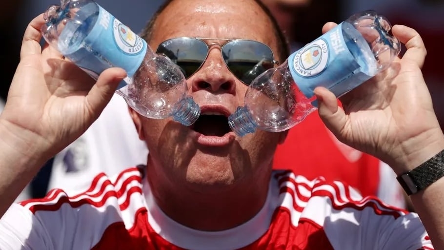 FIFA prohibió ingresar con botellas de agua a los estadios del Mundial 2026