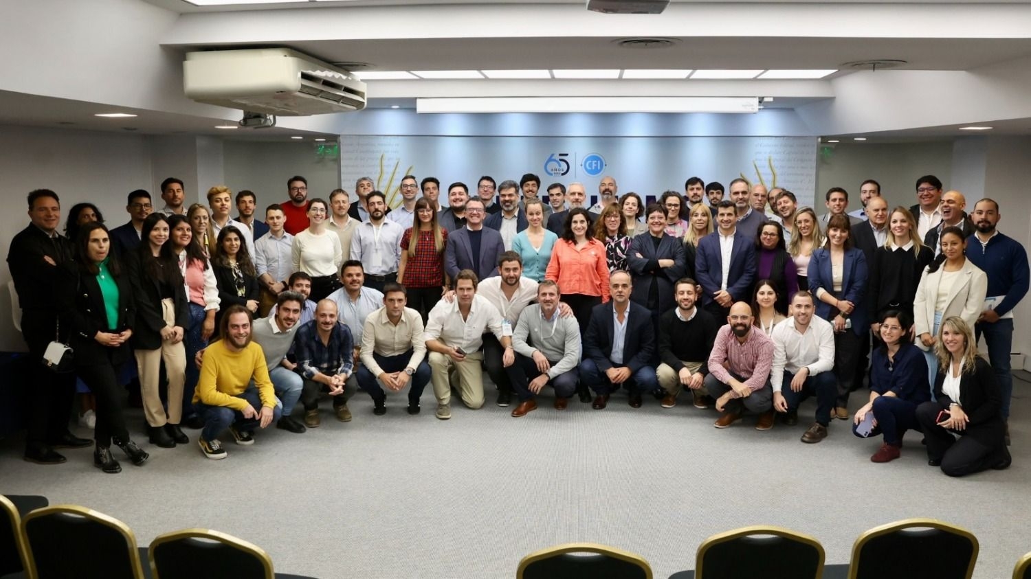 Representantes de cámaras empresariales y entidades bancarias participarán de los espacios. 