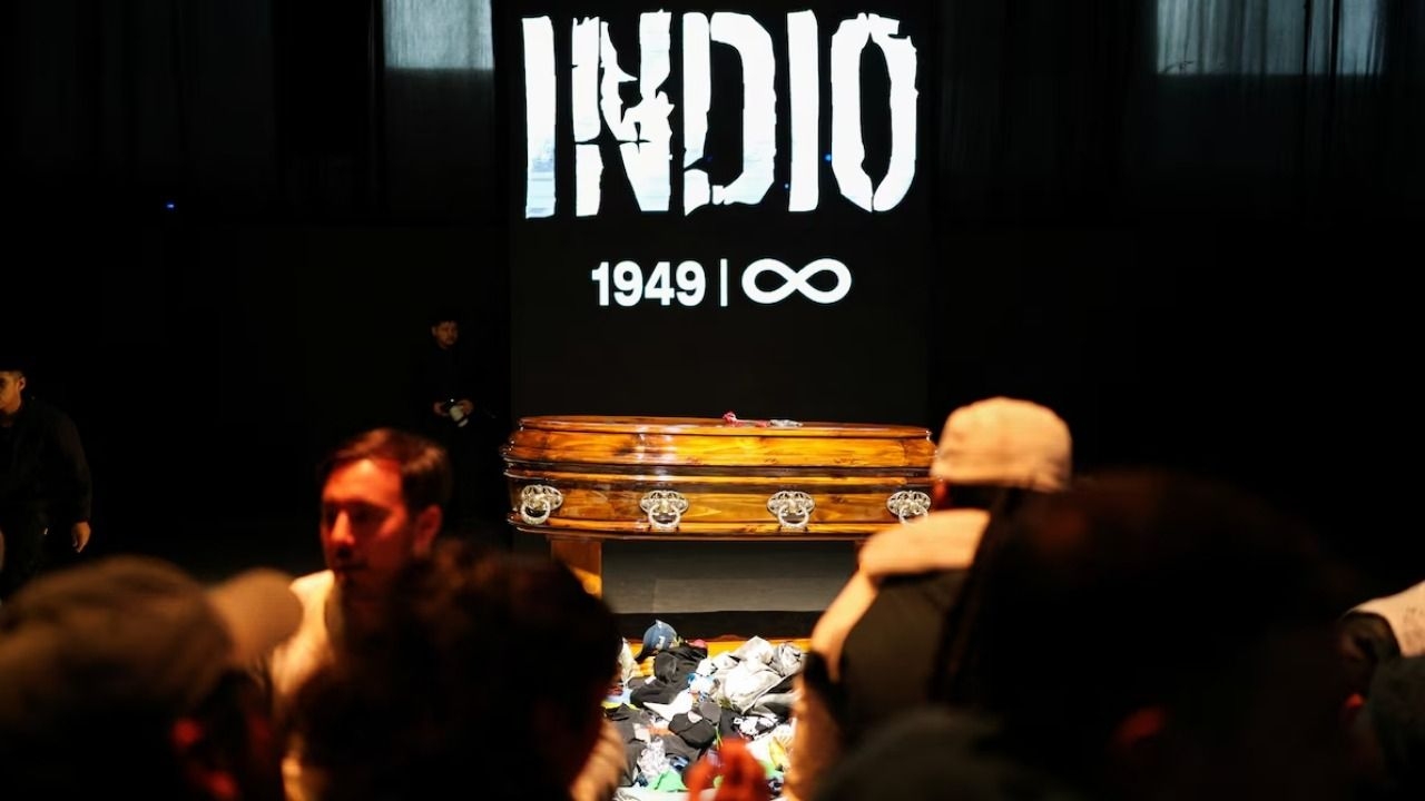 Imágenes de una despedida histórica al Indio Solari